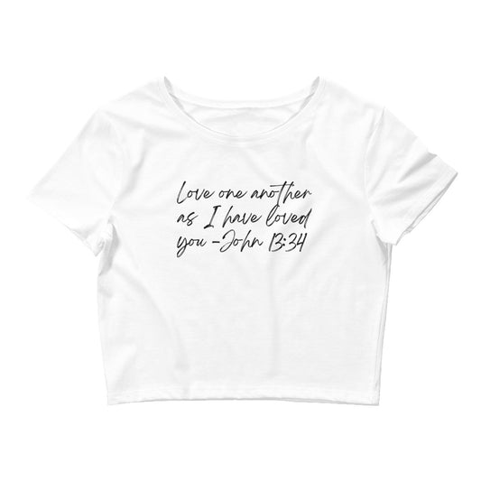 Love one anothWomen’s Crop Tee